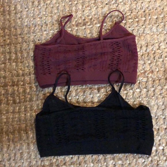 Tilly’s OS bralettes black and maroon - Picture 2 of 3